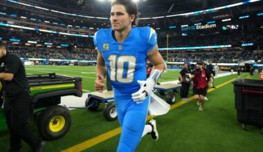 Chargers-Chiefs Live Game Recap: Bolts look to complete sweep of KC