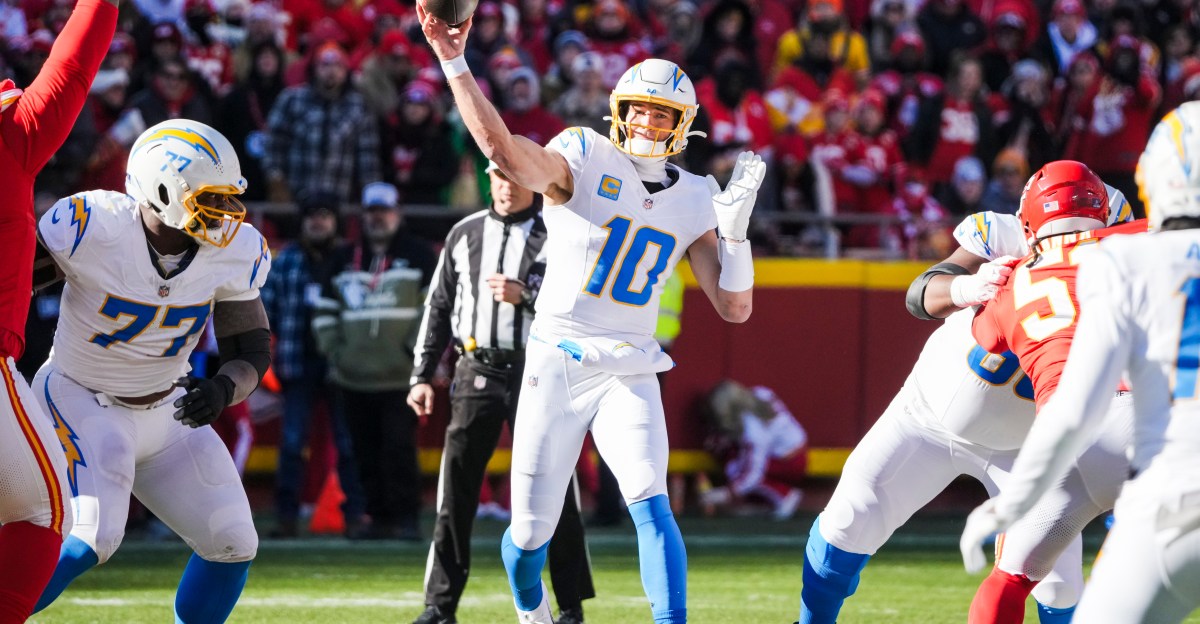 LA Chargers playoff picture: What Week 15 vs. Chiefs means for AFC standings