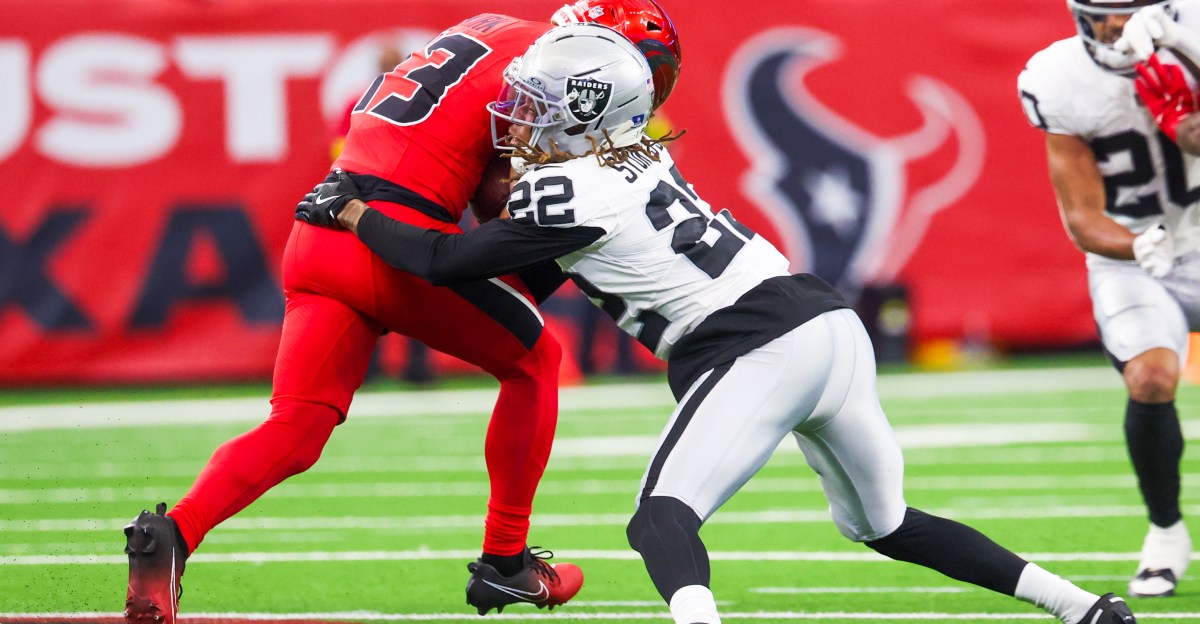 Las Vegas Raiders: Eric Stokes stands strong vs. Nico Collins, Houston Texans