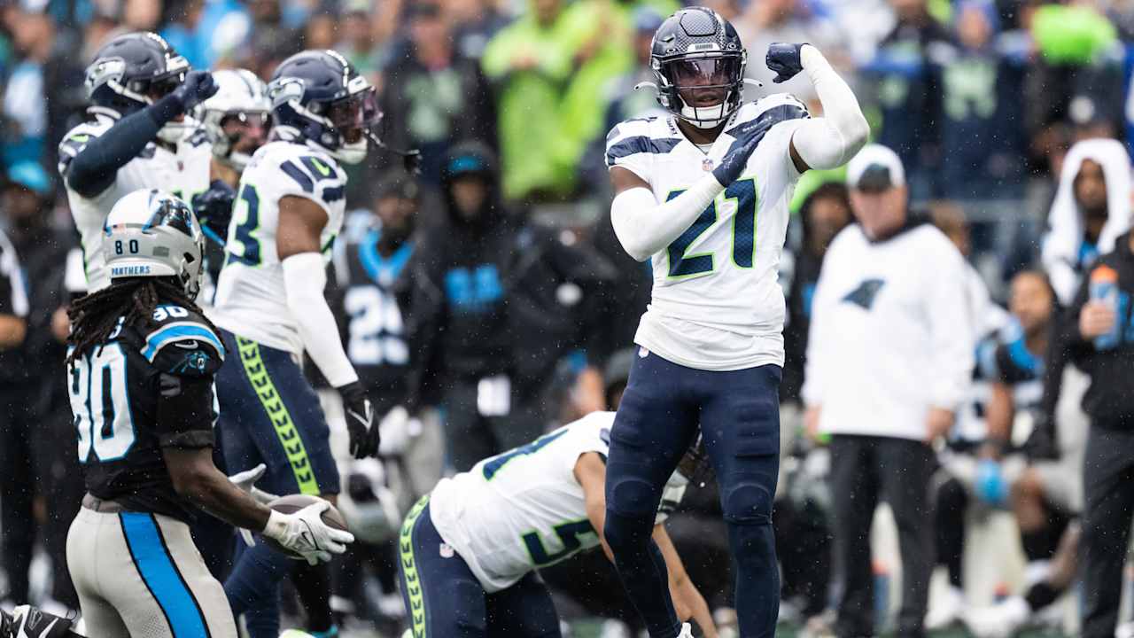 An Insider’s Look At The Seahawks’ Week 17 Opponent, The Carolina Panthers