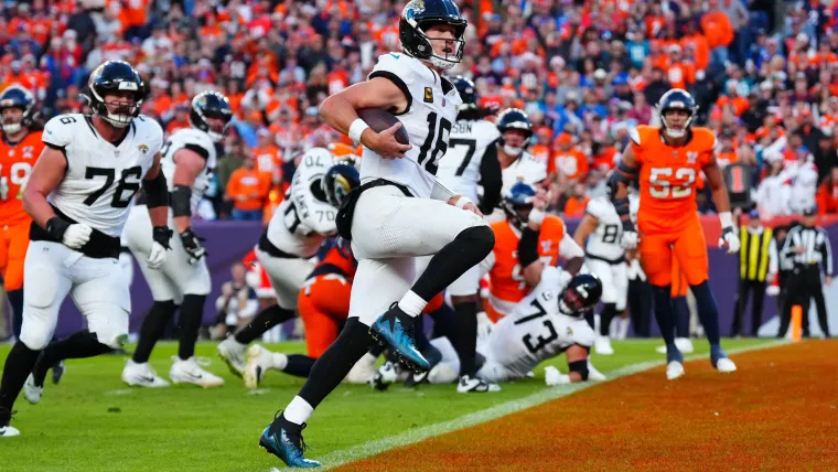 Which teams can still take the No. 1 seed from the Denver Broncos? image