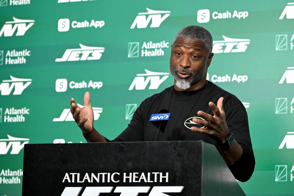 Jets head coach Aaron Glenn speaks to the media before practice in Florham Park, NJ.