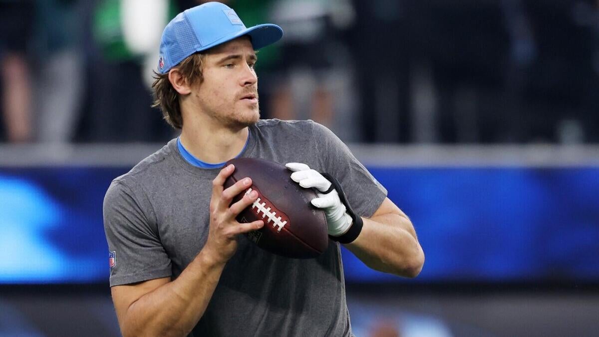 Eagles vs. Chargers live updates: MNF score and playoff picture impact tonight