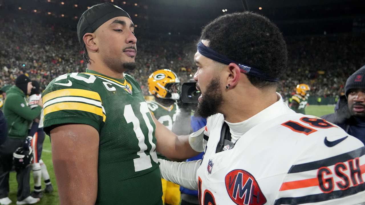 Upset and score predictions, matchup analysis for every game