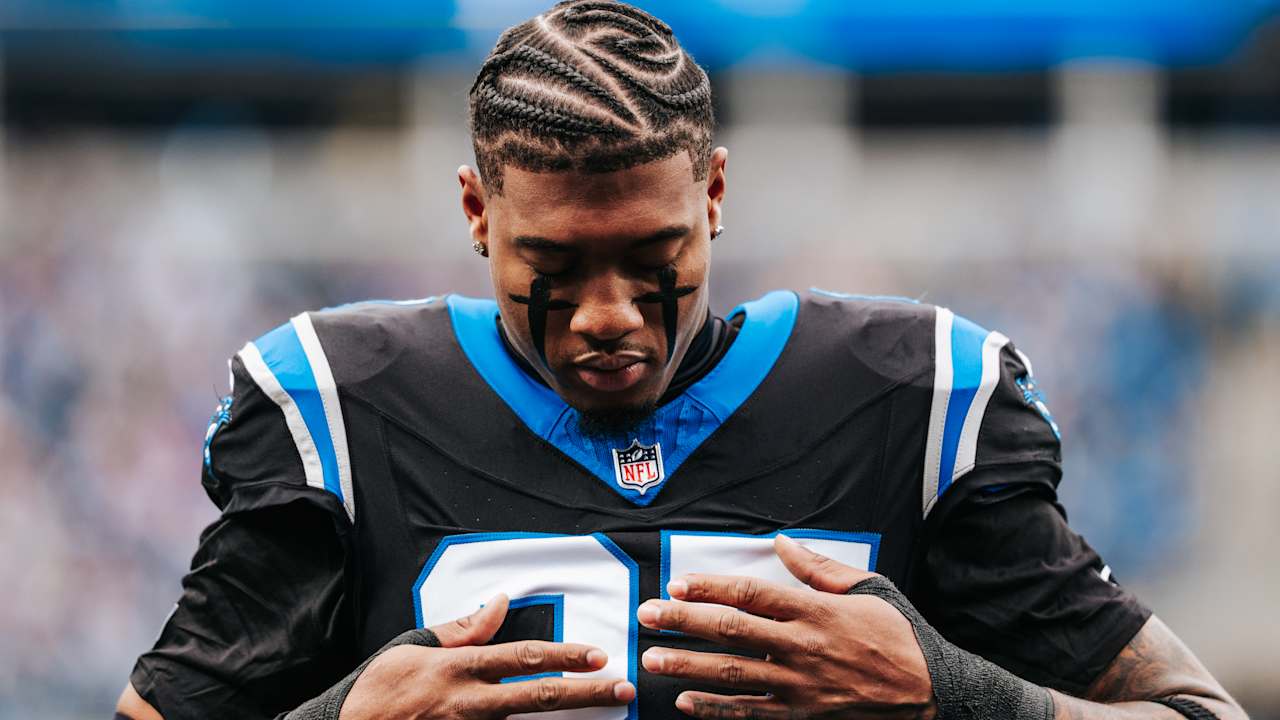 Panthers sign Isaiah Simmons to active roster, place Trevin Wallace on IR