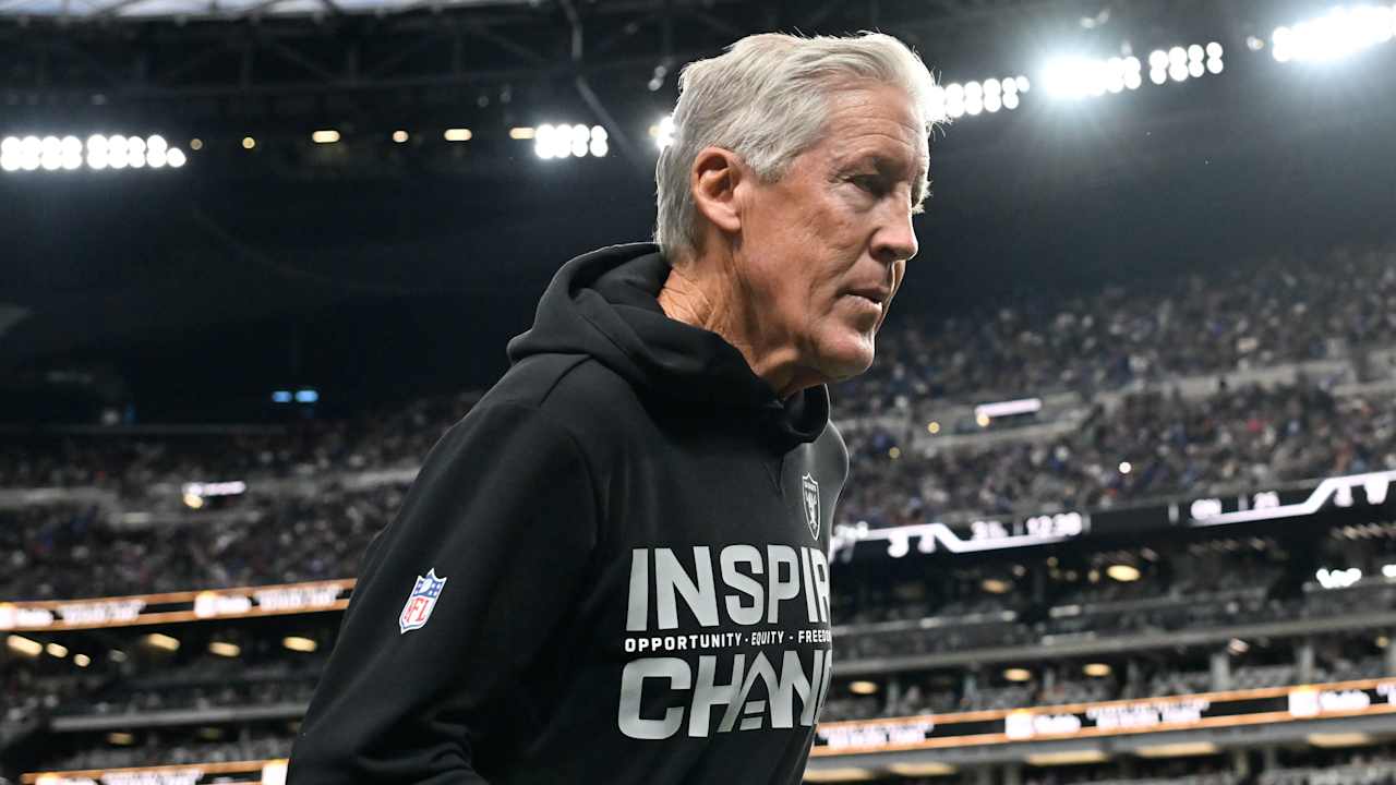 Raiders hold top pick entering Week 18 after loss to Giants