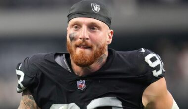 Maxx Crosby in his Raiders uniform