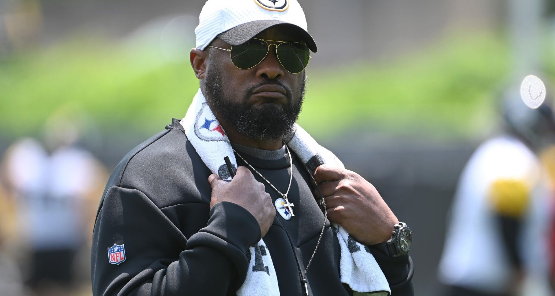Steelers Legend James Harrison Calls For Mike Tomlin’s Firing