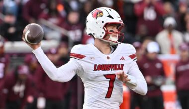 Louisville vs. Toledo prediction, odds, time, spread: 2025 Boca Raton Bowl picks from proven model