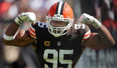 NFL picks: Expert's Week 17 system locks a division game with a low total