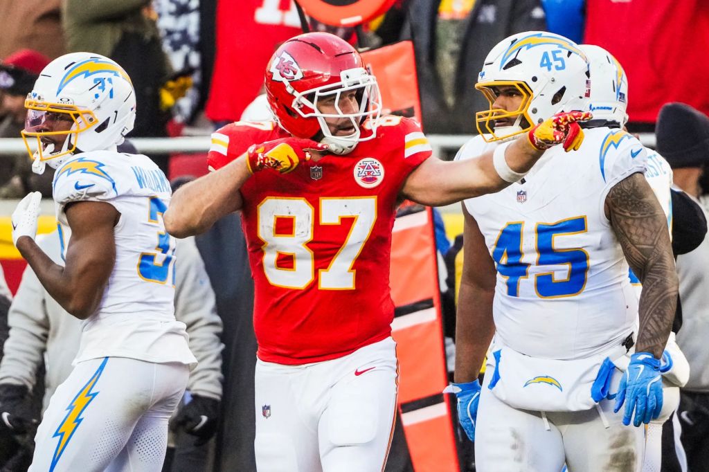 An image collage containing 1 images, Image 1 shows Kansas City Chiefs tight end Travis Kelce (87) celebrates a first down at GEHA Field at Arrowhead Stadium