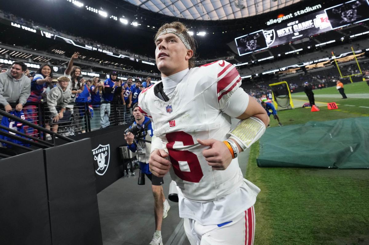 There is no doubt Giants are Jaxson Dart's team