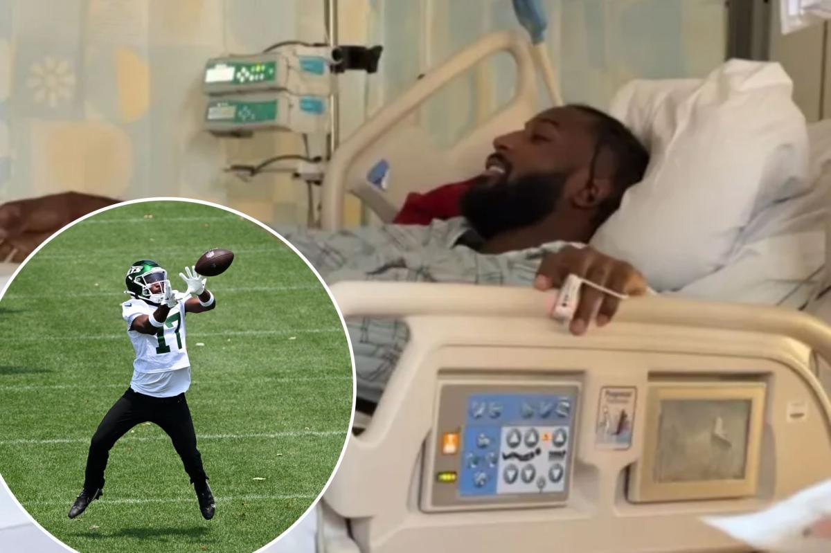 Kris Boyd surprises Jets with visit weeks after being shot