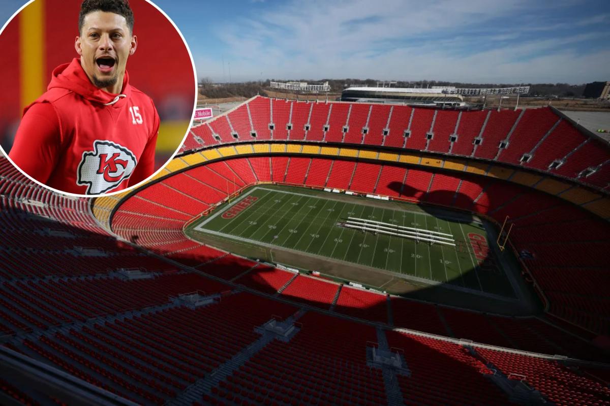 Chiefs agree to move to Kansas dome in 2031
