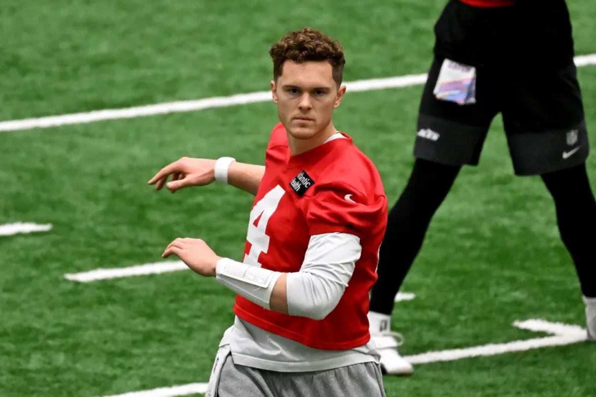 Jets decide to start Brady Cook versus Patriots