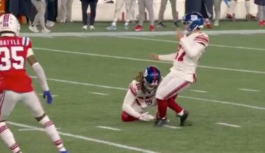 Giants' Younghoe Koo botches field goal attempt in extraordinary fashion