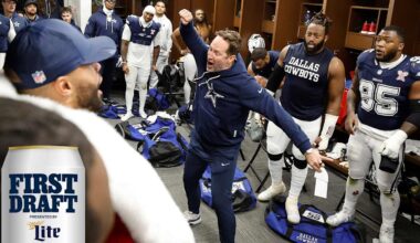 Admiring the Christmas ‘trust’ tree 