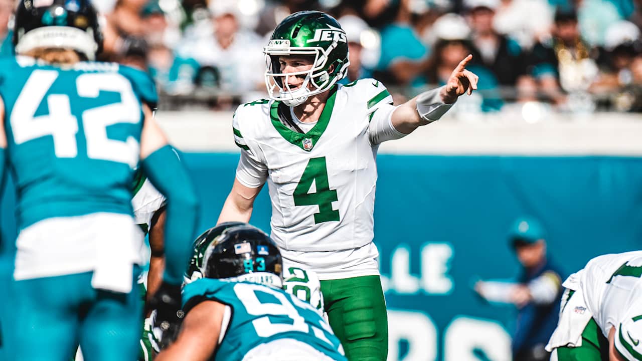 Jets QB Brady Cook 'Still Learning;' After First NFL Start