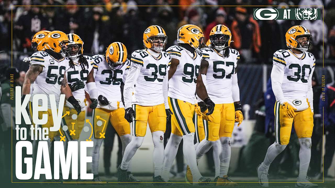 Costly errors haunt Packers in loss to Bears