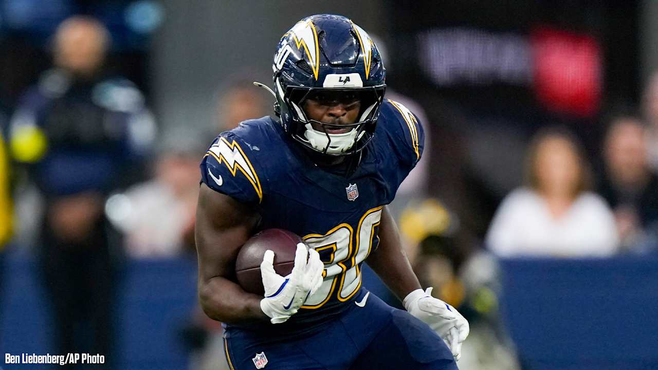 Vic Fangio previews showdown with physical Chargers offense