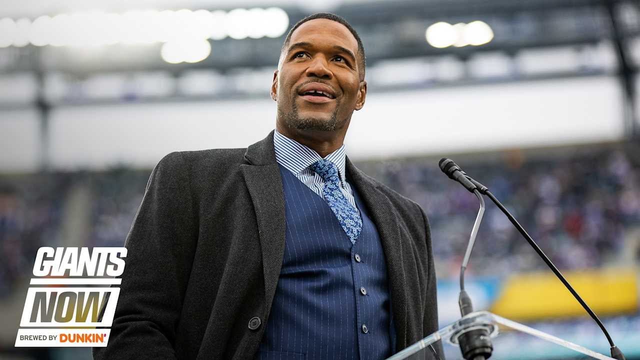 Michael Strahan inducted into College Football Hall of Fame