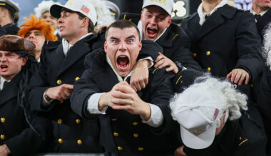 Aaaaaaauuuuuggghhhhh!!! | Defector