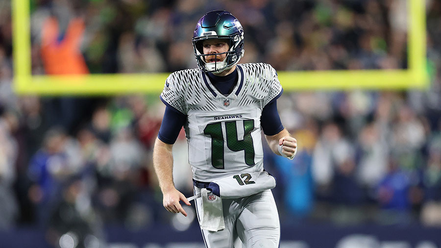 Seattle Seahawks Sam Darnold LA Rams Los Angeles...