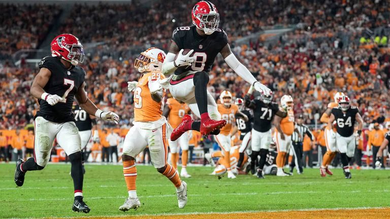 Kyle Pitts touchdown for Atlanta Falcons against Tampa Bay Buccaneers