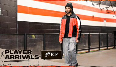 Browns Arrive for Gameday vs. Steelers for 2025 Week 17 - Cleveland Browns