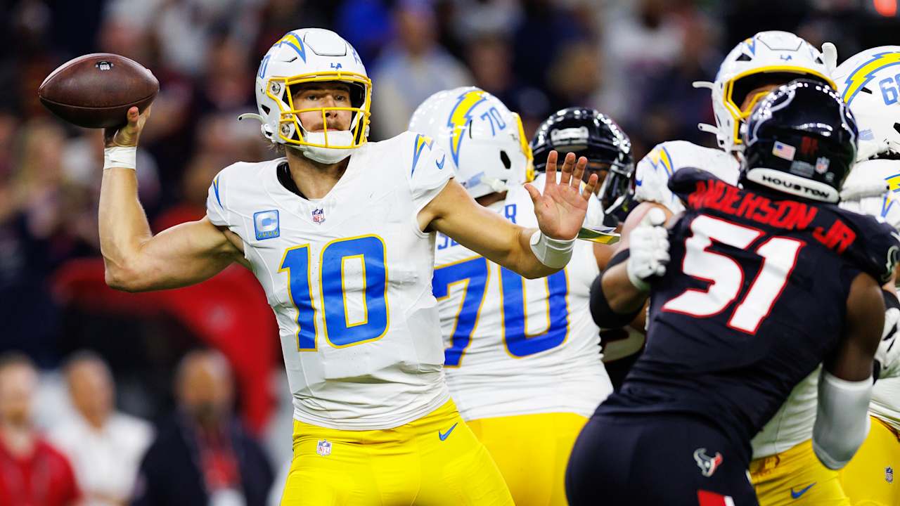 Chargers' Justin Herbert continues 'to think about' playoff flop vs. Texans with rematch on tap Saturday