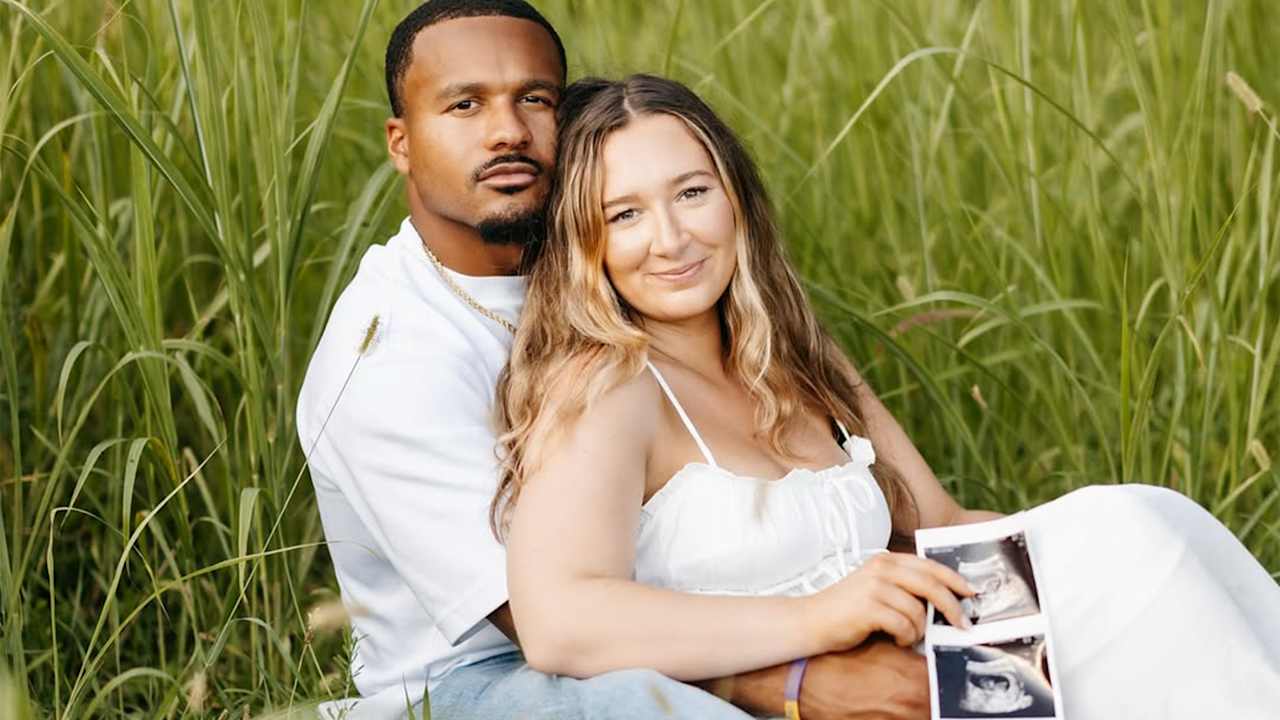 Michael Carter II Foundation donates gifts to 100 mothers for holidays