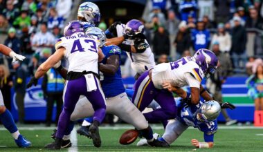 Vikings Shut Down Seahawks Top Receiver; Suffer 4th Straight Loss