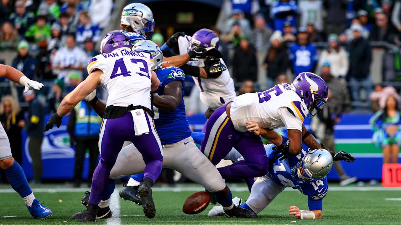 Vikings Shut Down Seahawks Top Receiver; Suffer 4th Straight Loss