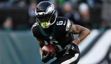 A trip around the Eagles’ locker room before facing the Chargers