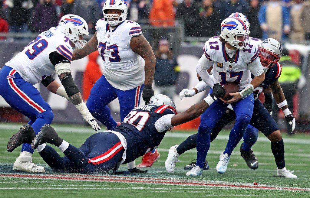 Patriots expected Josh Allen-led Bills comeback, but couldn't stop it