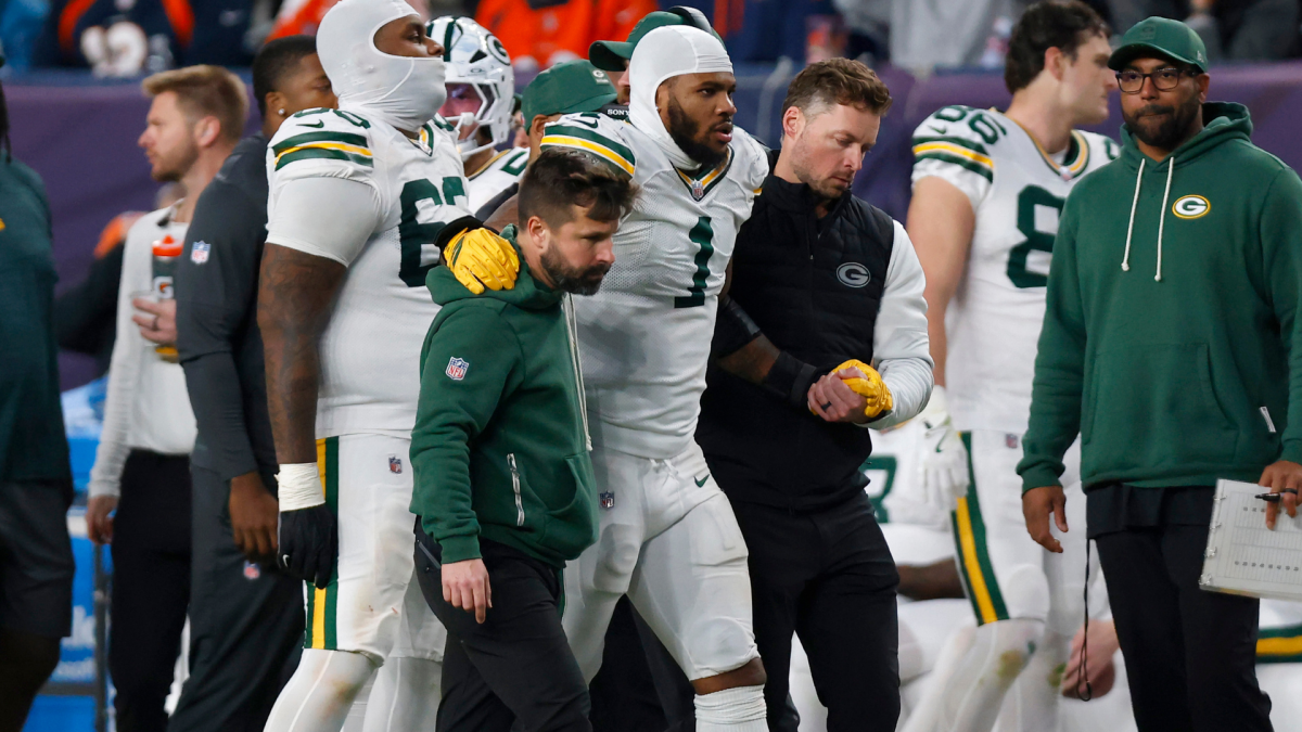Packers fear Micah Parsons' season may be over with torn ACL, per report