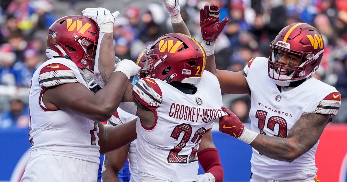 Commanders top Giants, snap eight game losing streak