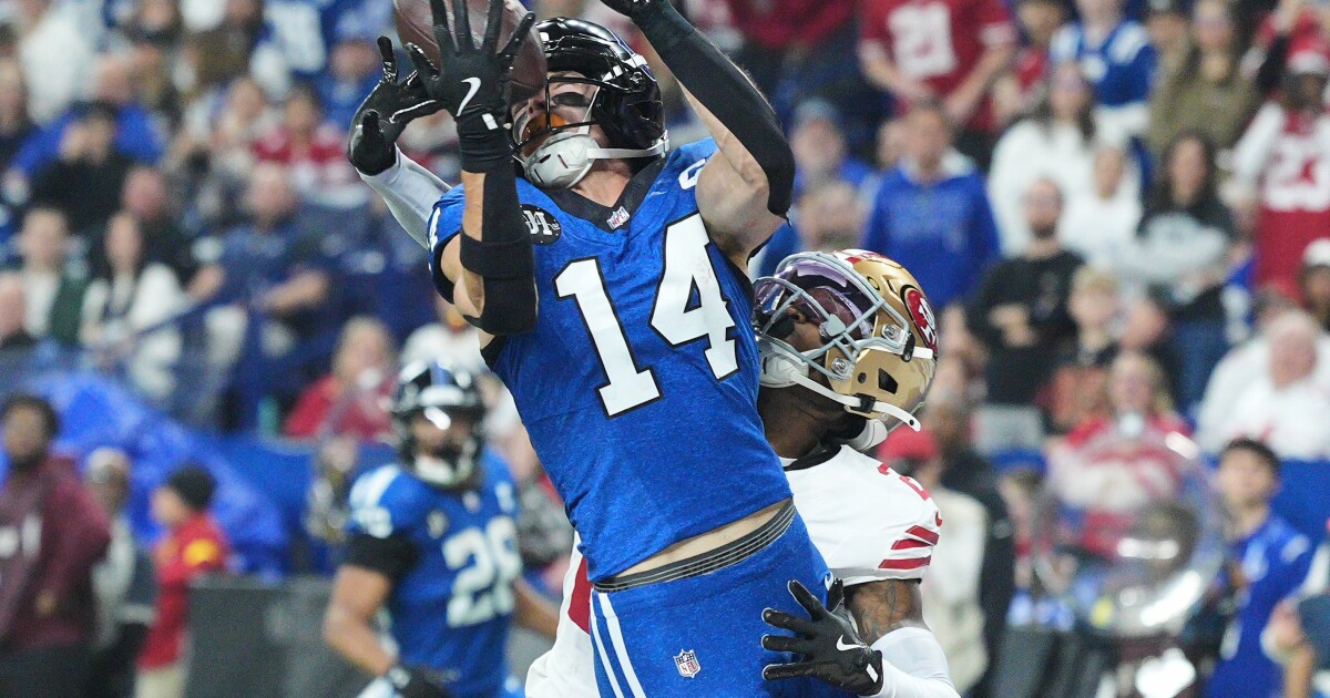 Colts hoping to keep playoff hopes alive as Jags chase AFC South crown