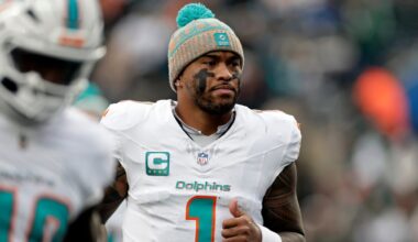 Pittsburgh Steelers prep for Miami Dolphins, bitter cold