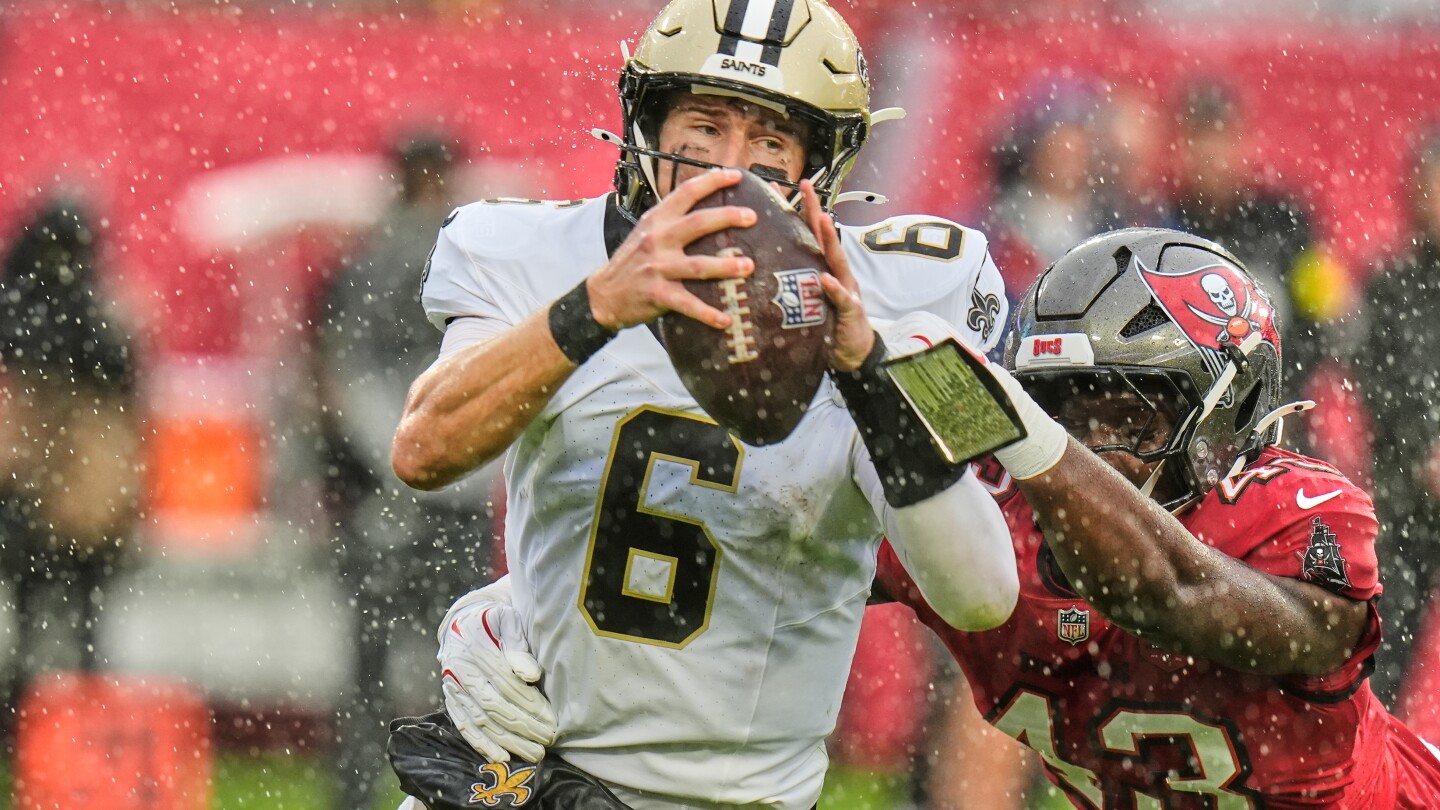Rookie QB Tyler Shough's 2 TD runs lead Saints to a 24-20 upset of Buccaneers