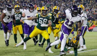 Ravens beat Packers 41-24 to stay alive thanks to Henry's brilliant effort