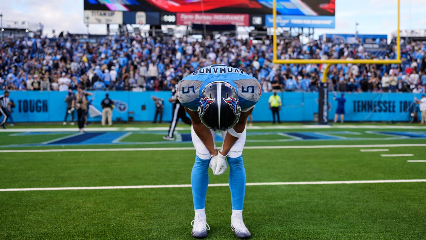 Titans try to focus on Jaguars knowing change is coming after season finale