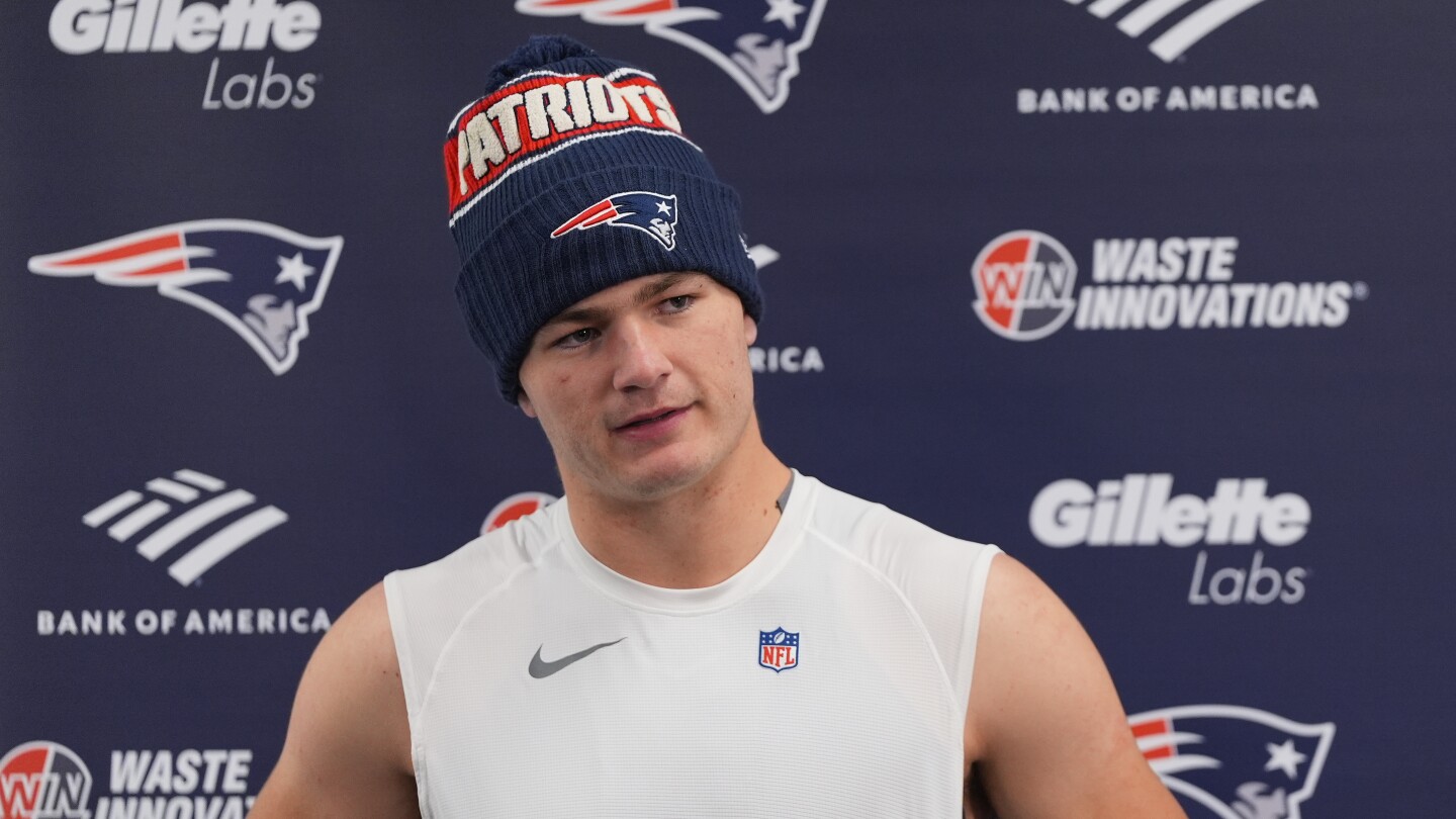 The New England Patriots look to go 8-0 on the road and try to wrap up division vs. New York Jets