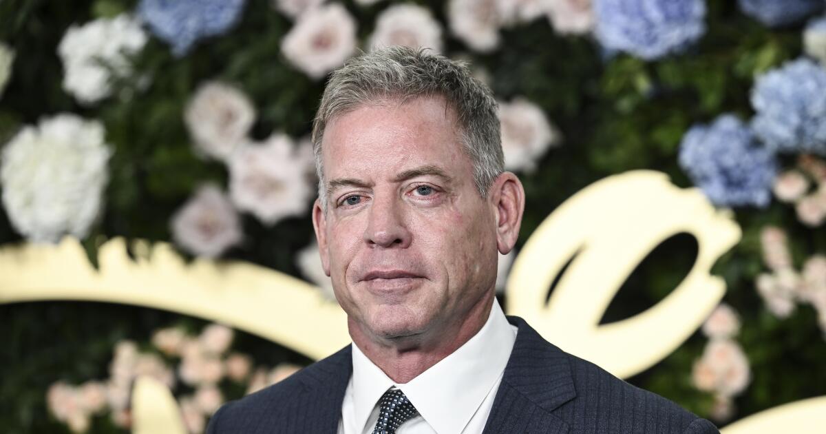 Why Troy Aikman didn't get thanked by that UCLA football player