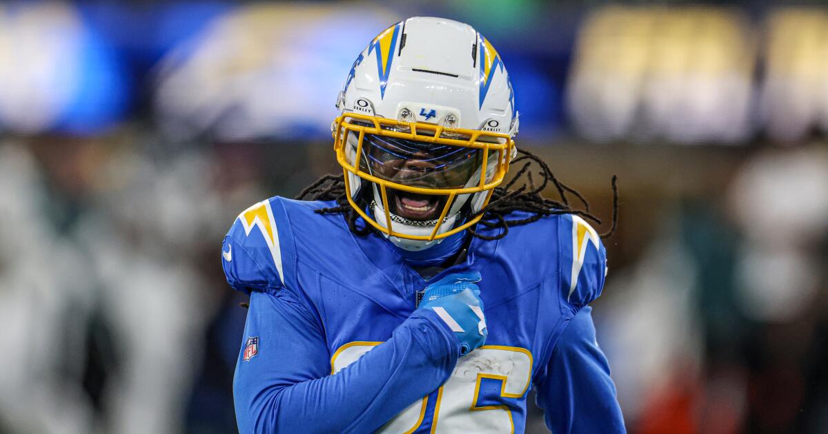 Chargers vs. Houston Texans live updates, watch, odds, start time