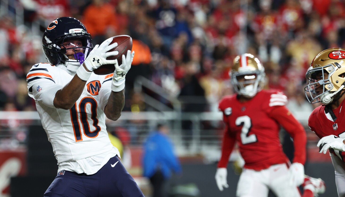 Halftime: 49ers overcome brutal start to lead Bears 28-21 as Caleb Williams, Brock Purdy trade TDs