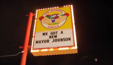Wieners Circle in Chicago giving away free hot dogs Tuesday – NBC Chicago