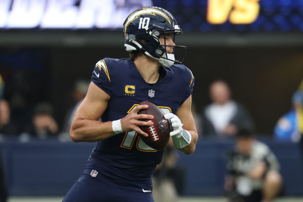 Will Justin Herbert Play in Week 14? Chargers Star Addresses Injury Ahead of MNF Game vs. Eagles