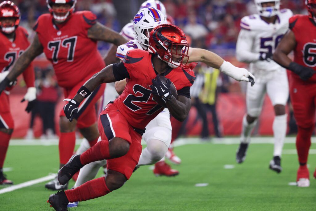 Should Fantasy Managers Be Concerned About the Texans RB?