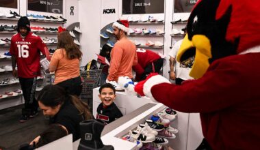 Cardinals, Kids Roam Aisles At Annual 'Shop With A Jock' Event